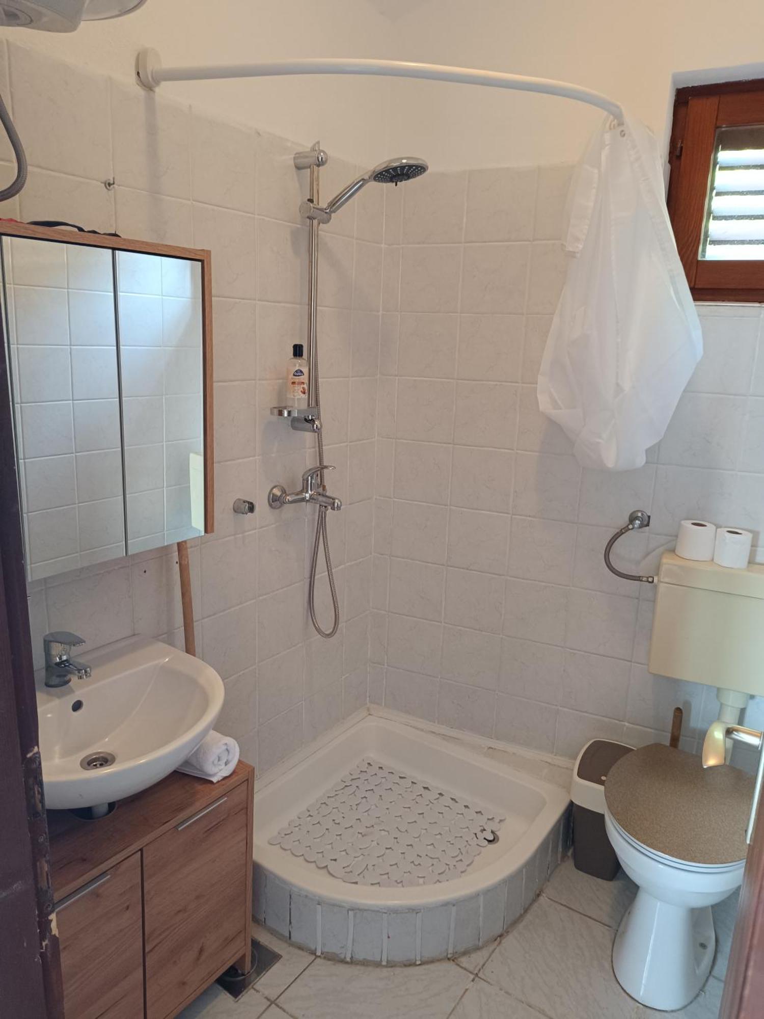 Studio Apartmani Tucic Celina Luaran gambar